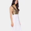 Asymmetrisk kjole i mesh og satin