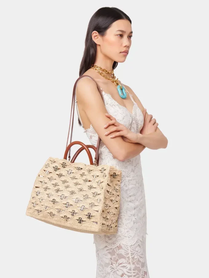 Beige totebag i raffia