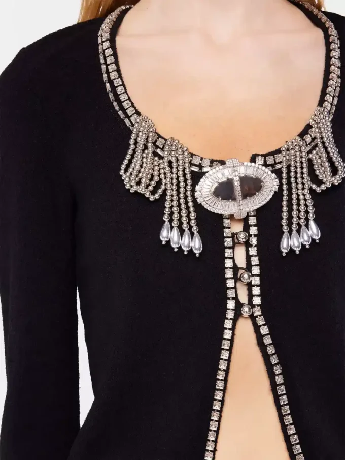 Broderet strikket cardigan