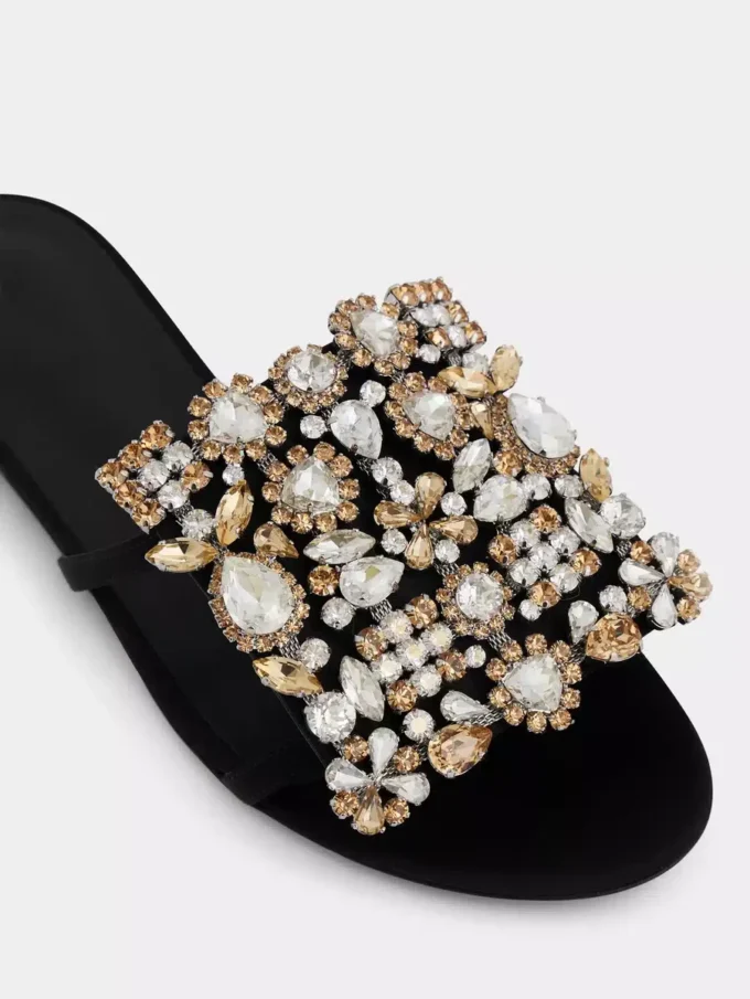 Flade sandaler med strass