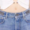 Flared jeans pyntet med 1969-skiver