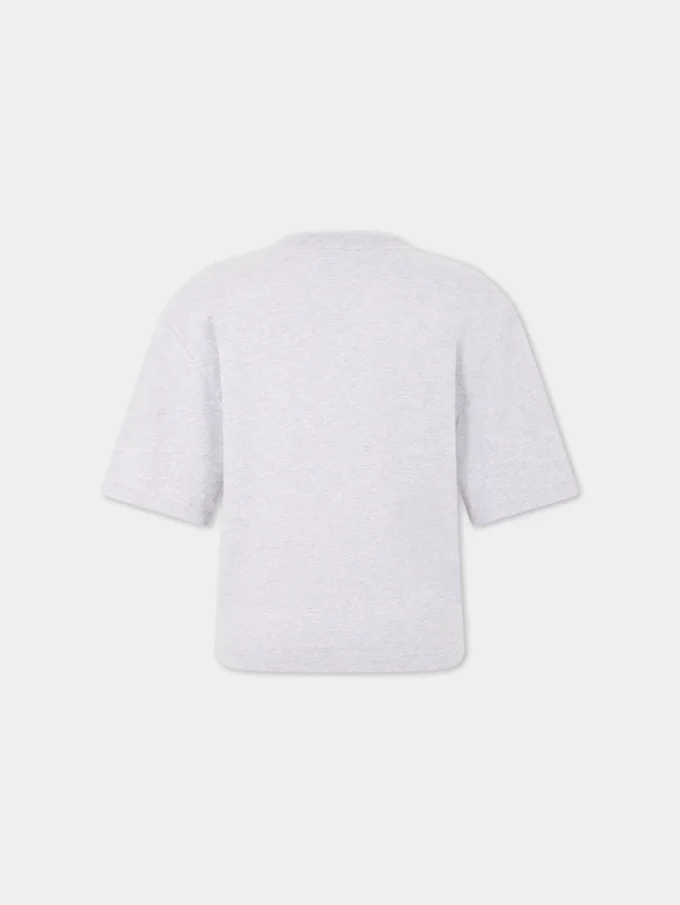 Grå T-shirt med piercing