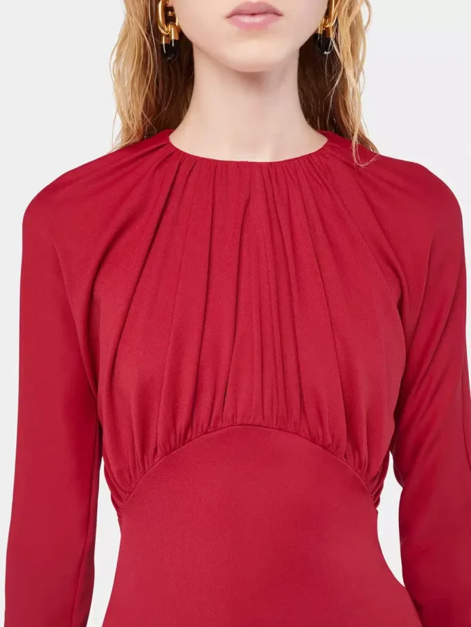 Jerseybluse med rynkede detaljer