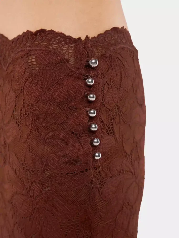Midi-nederdel i blonder