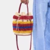 Raffia-bucketbag