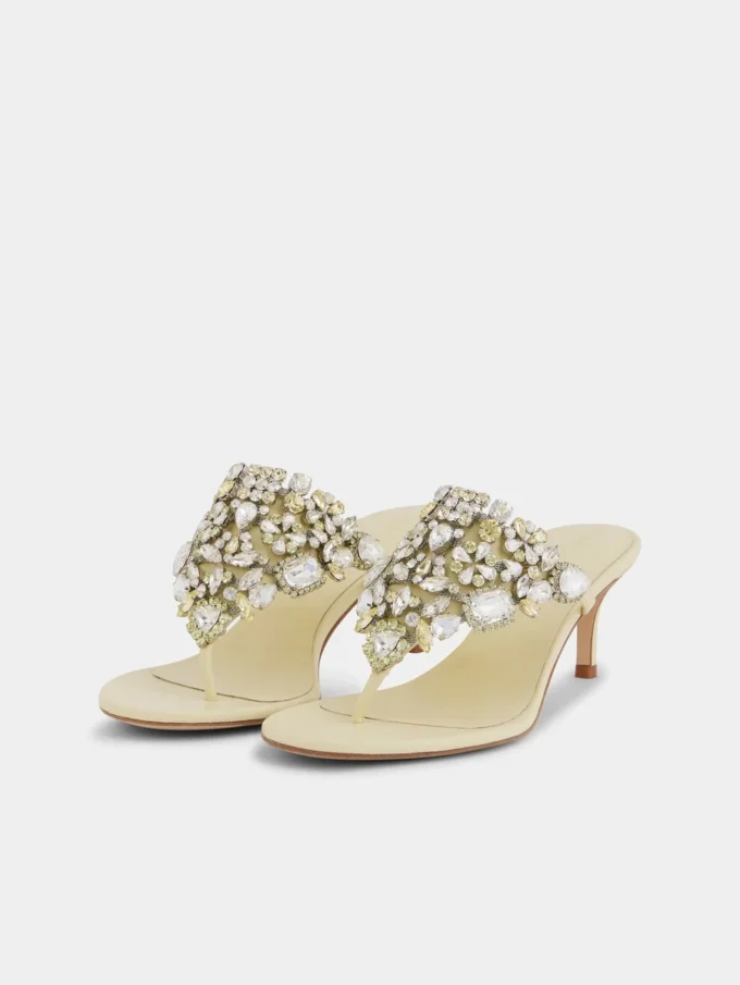 Sandaler med lav hæl og strass